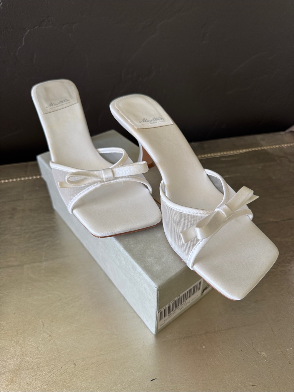 BRIDAL WHITE KITTEN HEEL
